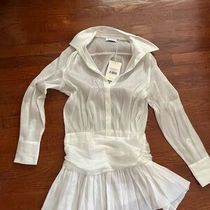 Elegant White Long-Sleeve Dress